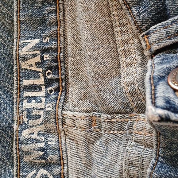 Magellan Outdoors jeans - Picture 3 of 4
